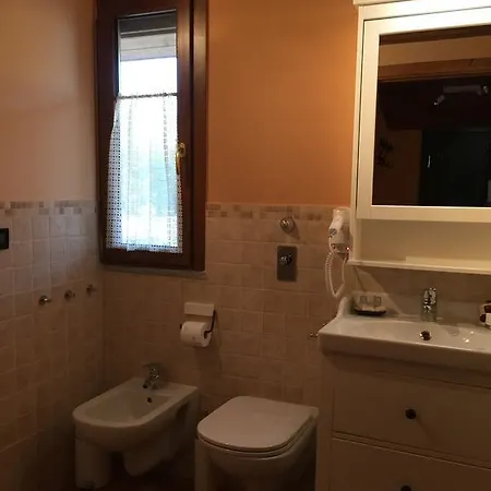 Villa Cascina Battivacco Mailand Zimmer foto