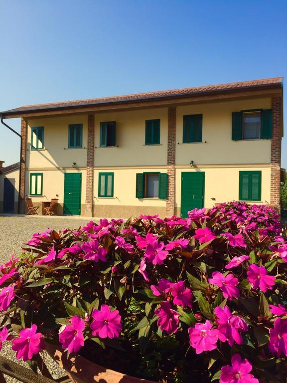 Cascina Battivacco Bauernhof